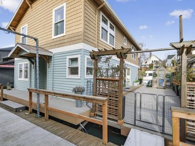 510 N Tomahawk Island Dr