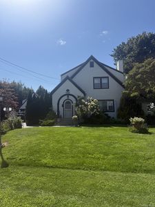 72 Hartsdale Road