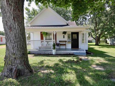 Property at 304 E Jackson St, Farmland, IN
