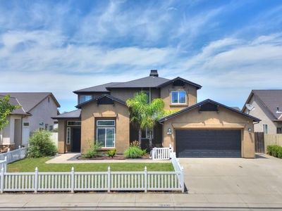 6801 Varni Way