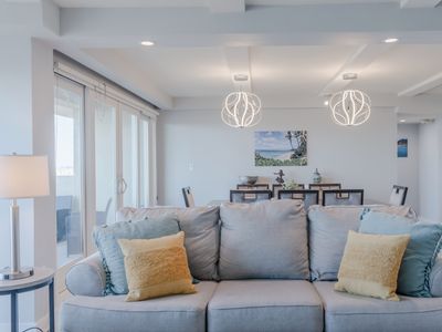 6300 Padre Blvd #1006