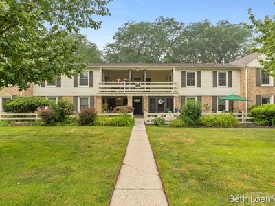 2551 Abbington Dr SE