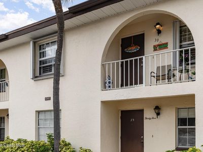 1047 Small Ct APT 39