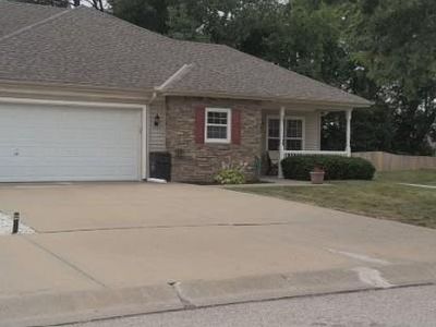 2124 N 114th Ter