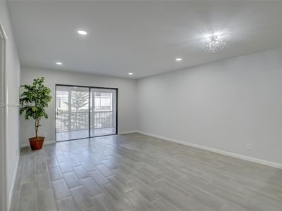4281 NW 41st St APT 314