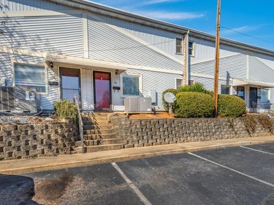 3706 E North St UNIT 4D