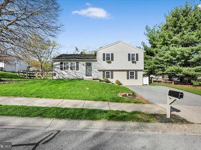 240 Birchwood Ln