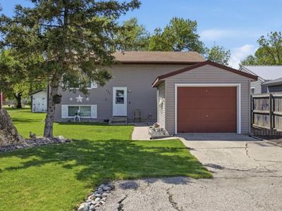 Property at 406 3rd Ave, Mapleton, ND