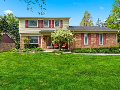 Property at 2070 Winchester Rd, Rochester Hills, MI