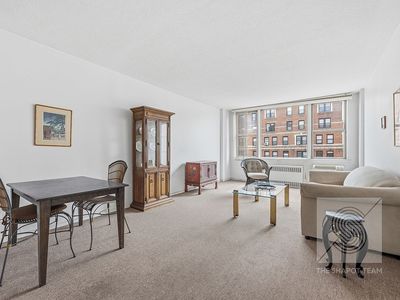 200 W 79th St APT 17H