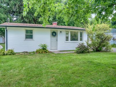 400 Woodlawn Ave