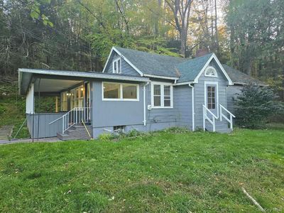 3821 State Route 52