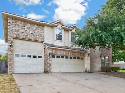 2207 Brittway Ln