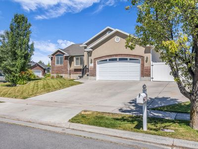 1173 Inverness Dr