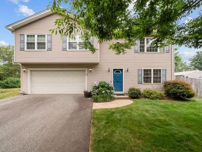 19 Desmar Ct