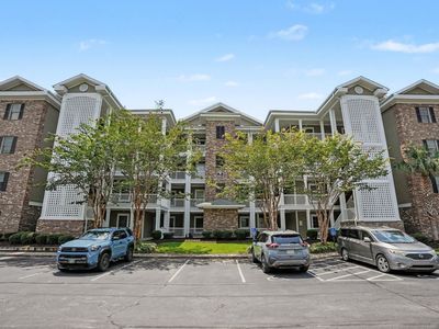 4851 Luster Leaf Circle #402