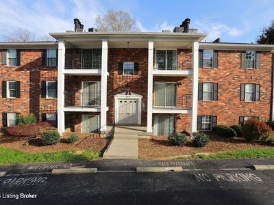 3312 Colonial Manor Cir UNIT 6A