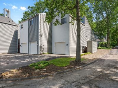 1376 Bobby Ln #32