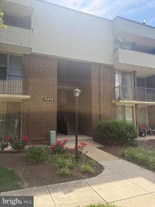 10208 Prince Pl #5-T5