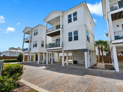 435 E 2nd Ave #B