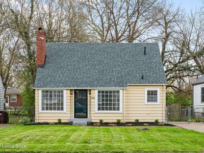 Property at 3934 Kennison Ave, Saint Matthews, KY