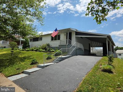 6 Karen Ct