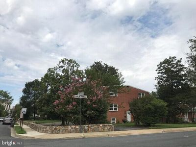 4521 N Carlin Springs Rd