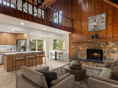 1076 Grass Valley Rd
