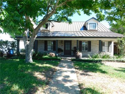 325 Del Mar Blvd