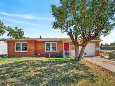 3921 Monty Dr