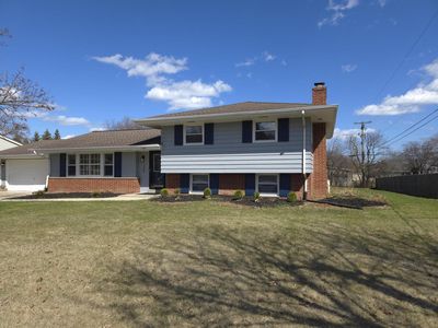 8304 North 48th STREET