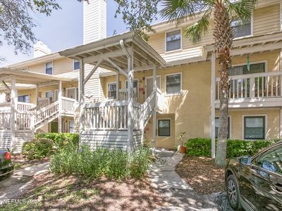 100 FAIRWAY PARK Boulevard #2104