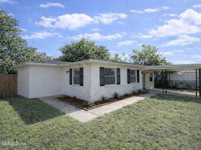 5033 LEXINGTON Avenue