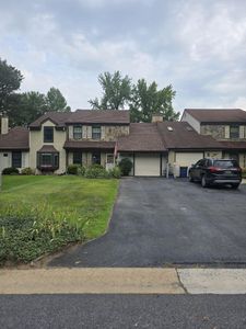 Property at 25 S Turnberry Dr, Dover, DE