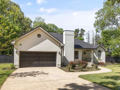 112 Octavia Dr