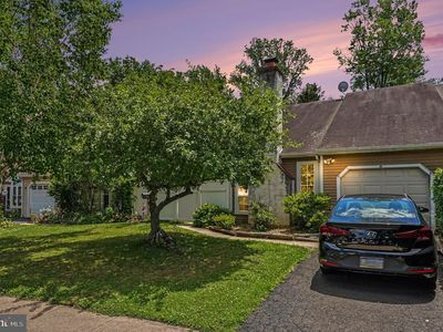 255 Woodstream Ct