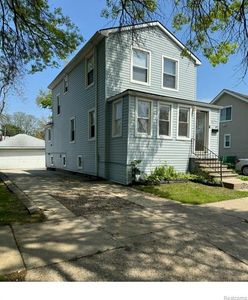 8273 Jackson Ave