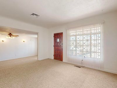 1038 Buena Vista Dr SE