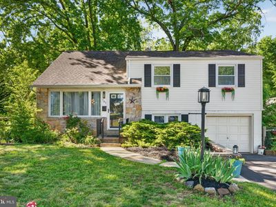 701 Abbey Ln