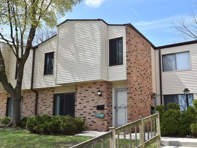 8709 North 72nd STREET