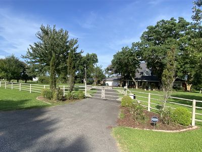 469 Blount Rd