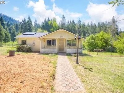 Property at 251 Humphrey Addition Rd, Glendale, OR