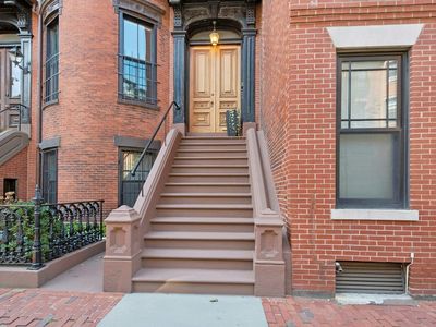 130 Pembroke St #2