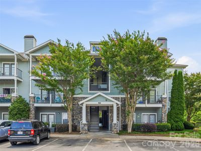 200 Vista Lake Dr APT 301