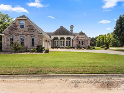 20 Fairway Dr