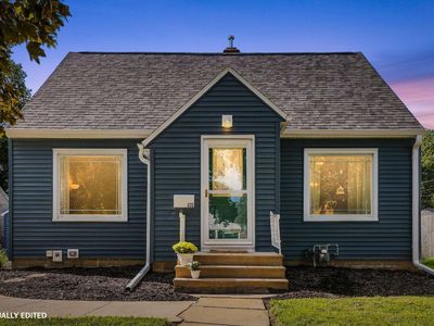 122 Forest Ave