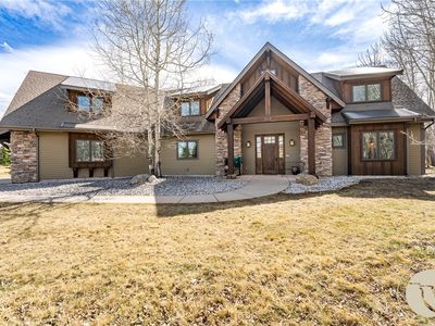 512 Bobcat Cir