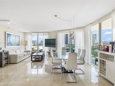 200 Sunny Isles Blvd #2-902
