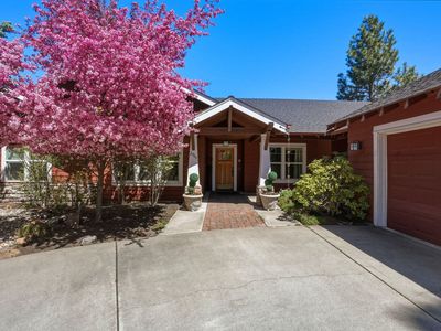 2964 NW Fairway Heights Dr