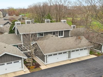10 W Windsor Ct
